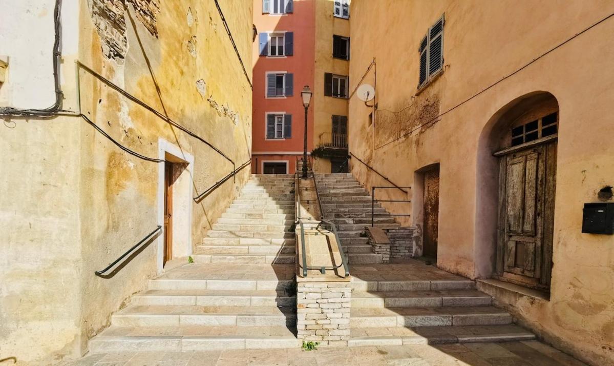 Appartement Centre Ville Bastia บาสเตีย ภายนอก รูปภาพ